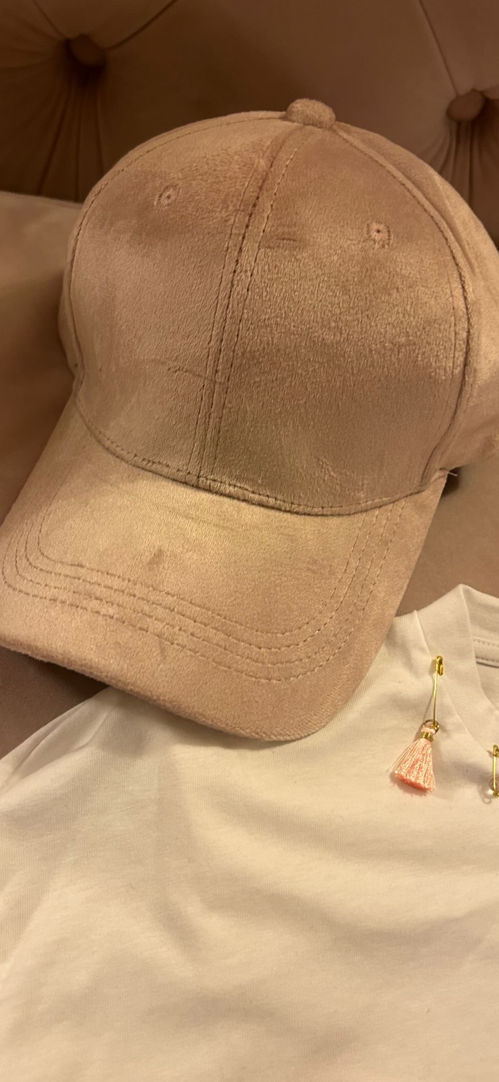 Cappello in velluto rosa